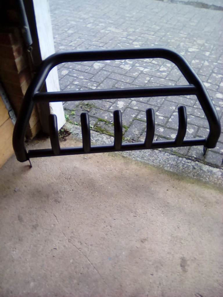 KIA SPORTAGE NUDGE BAR.