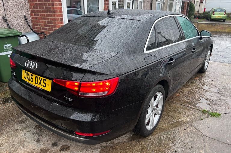 Audi, A4, Saloon, 2016, Manual, 1395 (cc), 4 doors