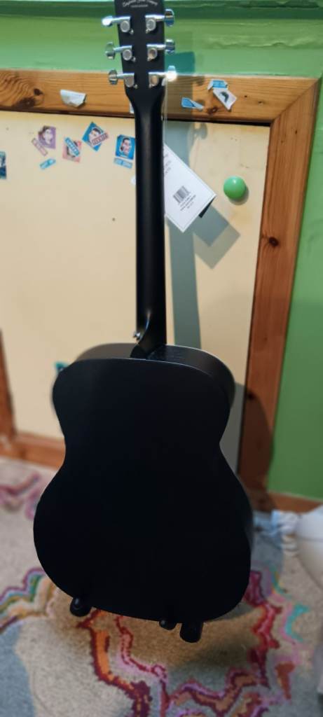  TANGLEWOOD ACOUSTIC GUITAR