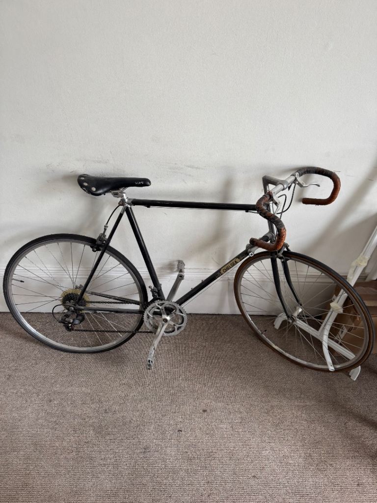 Bike for sale ASAP as moving flat 