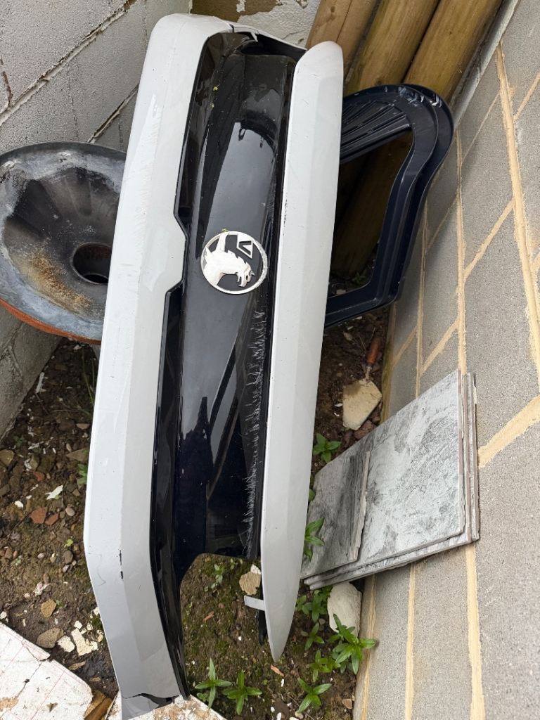 Vauxhall vivaro front bumper 2021-2025
