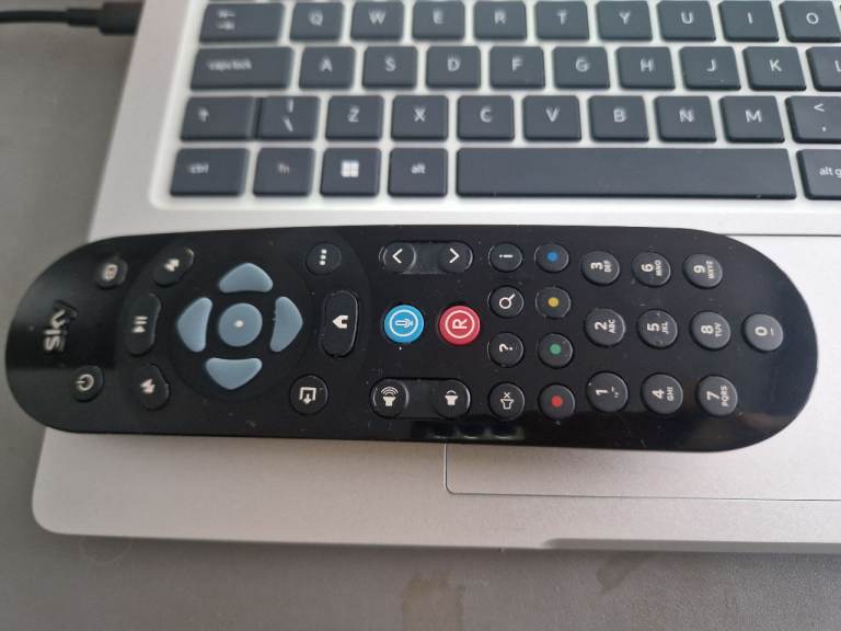 Sky Q Remote Control – Black, Good Condition