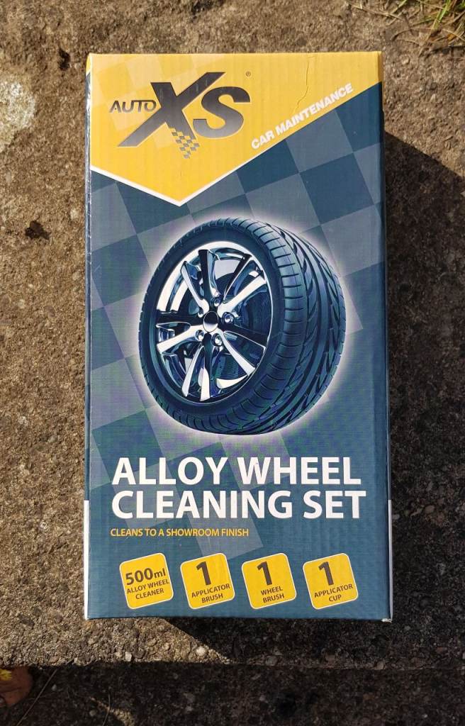 NEW Auto Xs Alloy Wheel Cleaning Set