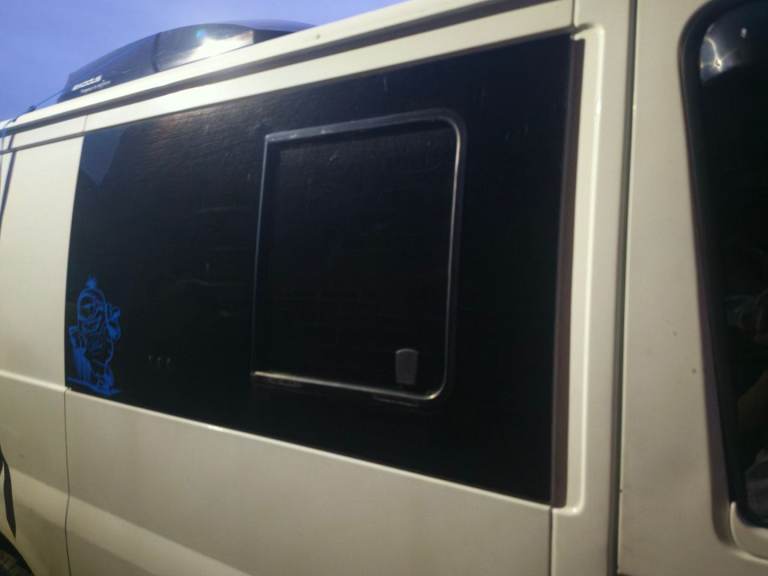 Ford transit mk6/mk7 windows 