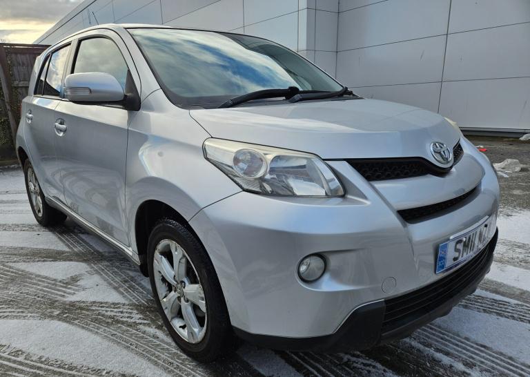 2011 Toyota Urban Cruiser 1.4 D-4D SUV 5dr Diesel Manual 4WD Euro 5 (90 ps)