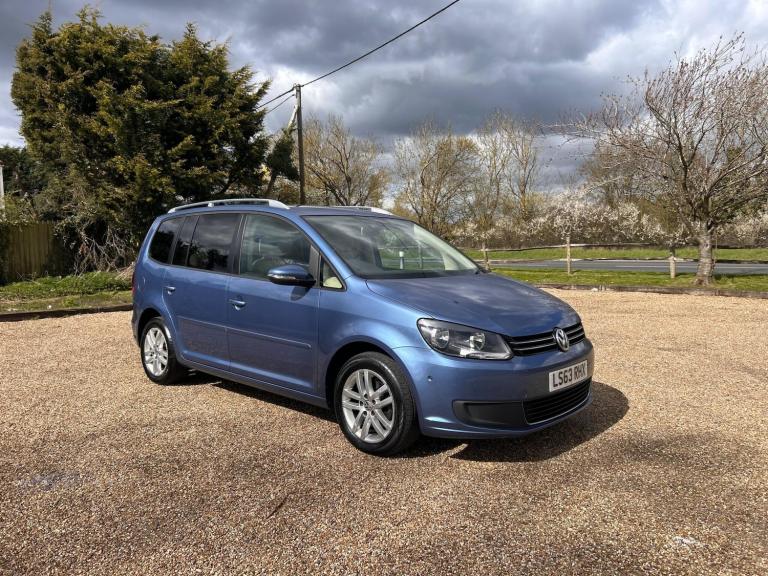 2013 Volkswagen Touran 1.6 TDI BlueMotion Tech SE DSG Euro 5 (s/s) 5dr MPV Diesel Automatic
