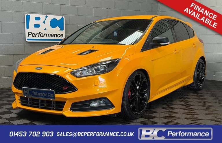 2016 Ford Focus 2.0 T EcoBoost ST-3 Hatchback Petrol Manual