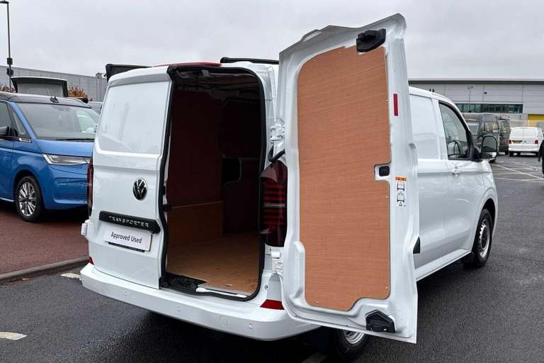 2025 Volkswagen Transporter Commerce Plus 2.0 TDI 110 PS 6sp Manual Van DIESEL Manual