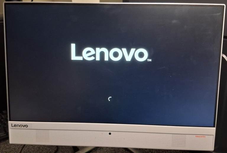 Lenovo All-in-One PC - Intel i5-6400T, 8Gb RAM, 1Tb HDD - Good Condition