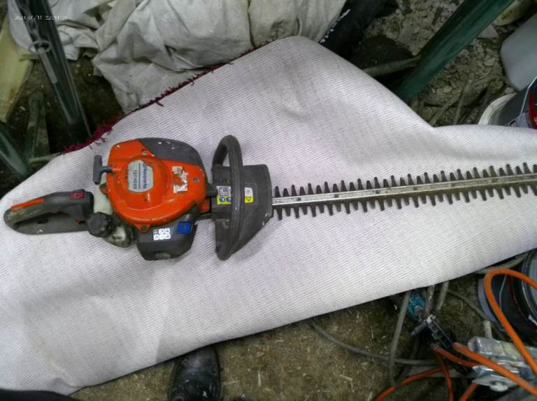 Husqvarna Petrol  hedge trimmer