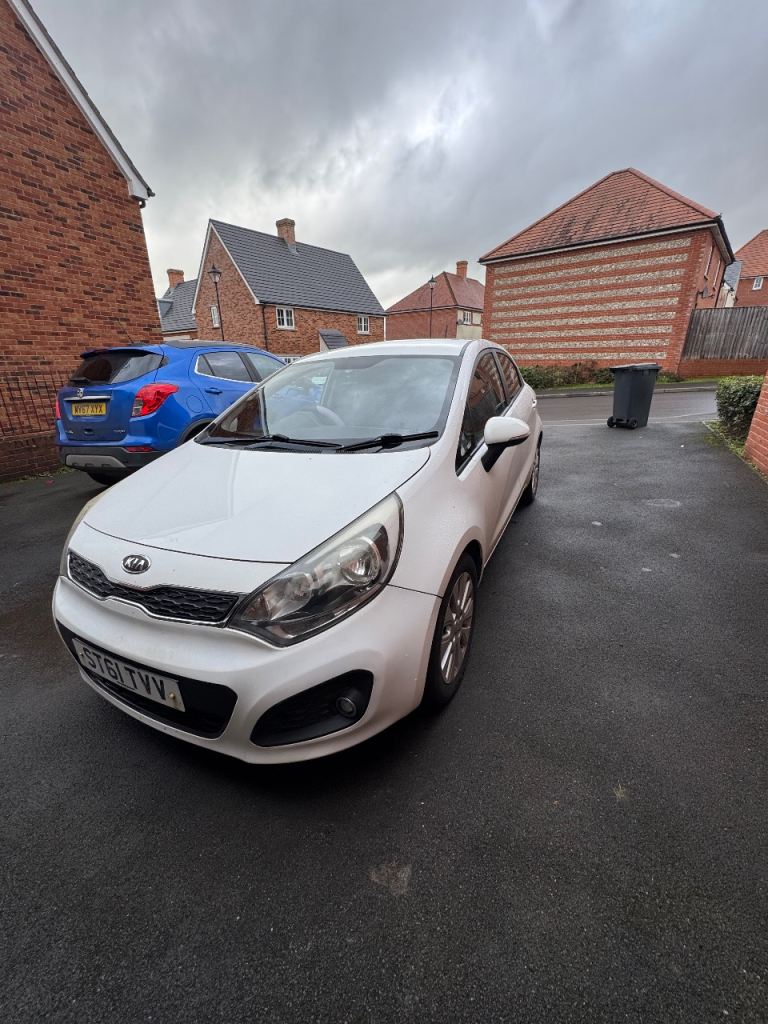 Kia, RIO, Hatchback, 2012, Manual, 1396 (cc), 5 doors