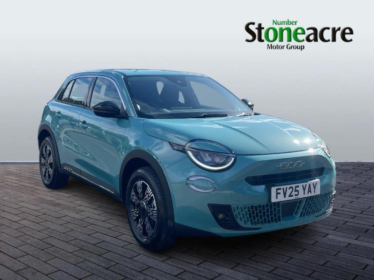 2025 Fiat 600 600 1.2 100hp Hybrid Edct-6 HATCHBACK Petrol/Electric Hybrid Automatic