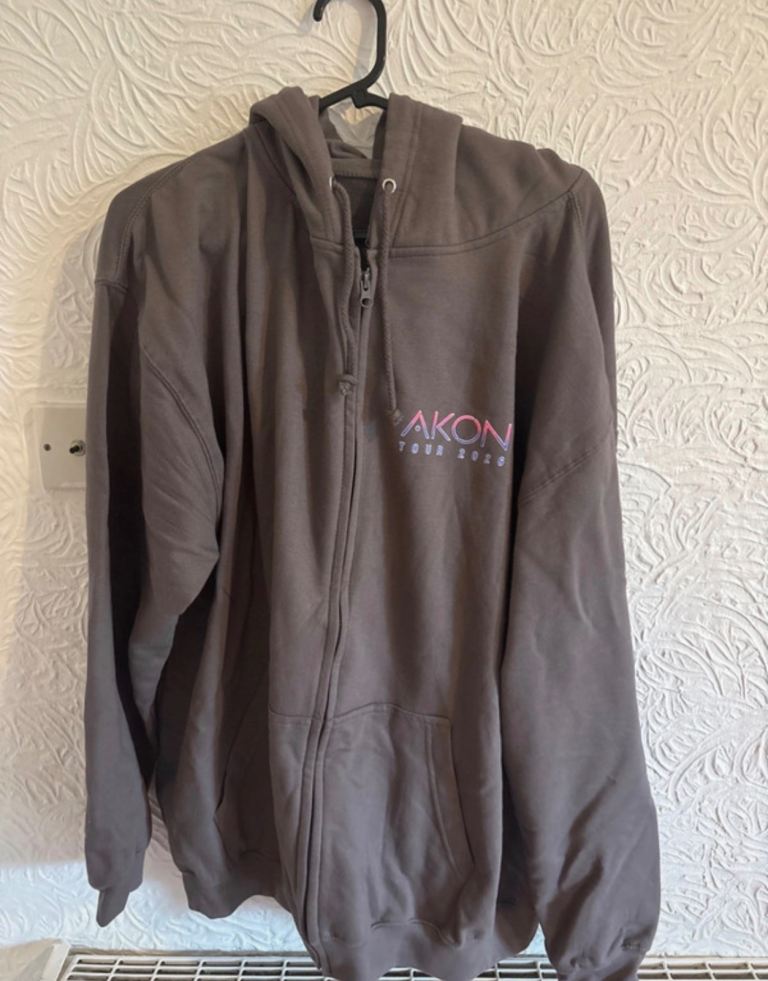 AKON Tour Hoodie XXL – Greyish Brown, Good Condition