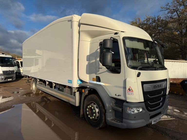 DAF TRUCKS LF260 2019 69 REG 18 ton fridge freezer truck auto tail lift 