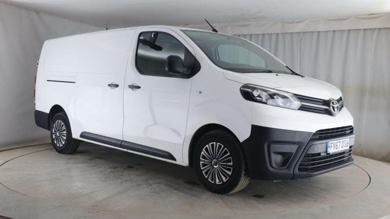 2018 Toyota ProAce 2.0D Long Panel Van LWB Euro 6 (s/s) 6dr PANEL VAN Diesel Manual