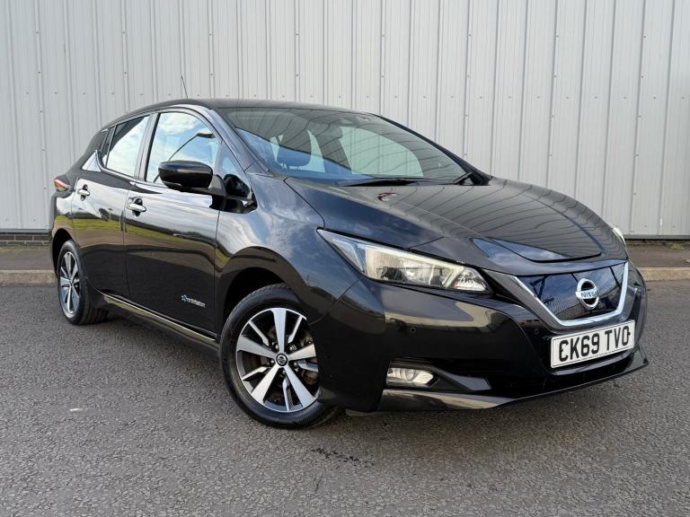 2019 69 NISSAN LEAF ACENTA 110kW AUTO * ONE OWNER * SATNAV * CAMERA * 