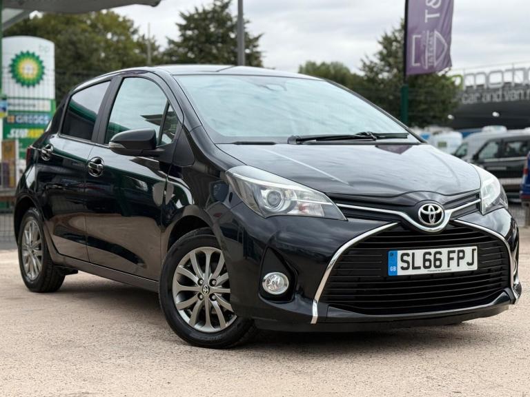 2016 Toyota Yaris 1.33 VVT-i Icon TSS 5dr HATCHBACK PETROL Manual