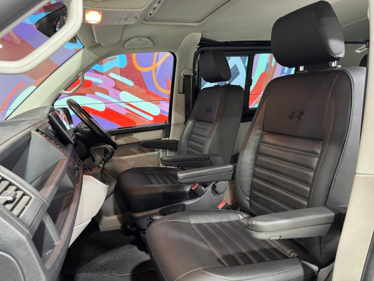 2017 Volkswagen Transporter 2.0 BiTDI BMT 204 Highline Kombi Van 4MOTION Crew Van Diesel Manual
