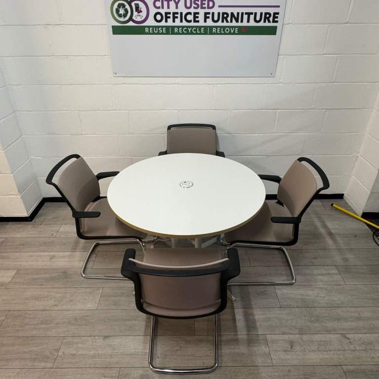 Circular Table, White / Beech Top, Chrome Base, Power Port, / 4 x Conference Chairs