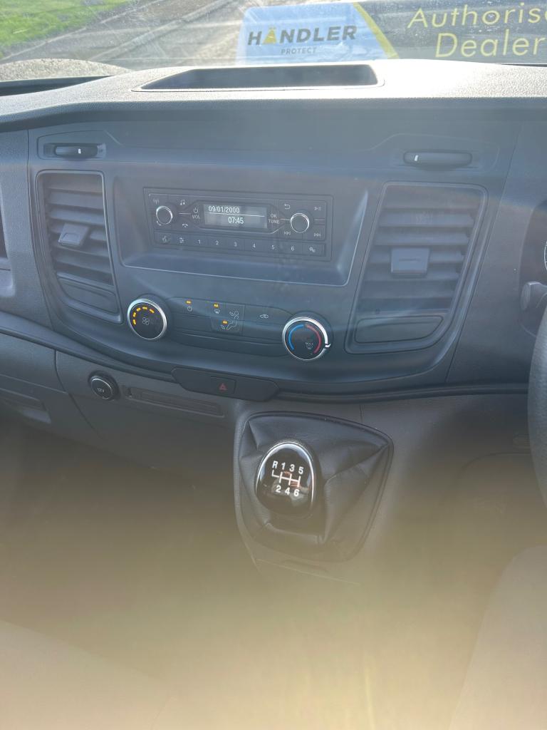 2018 Ford Transit Custom 2.0 TDCi 105ps Low Roof D/Cab Van PANEL VAN Diesel Manual