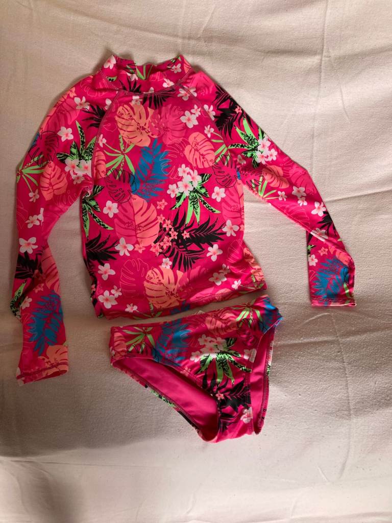 Two piece swimsuit, long sleeve, 7-8 yrs