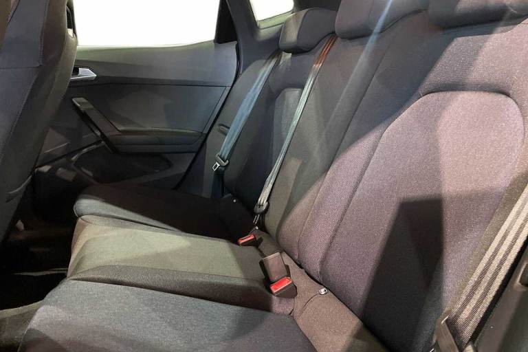 2025 SEAT Arona 1.0 TSI 115 FR Black Edition 5dr SUV Petrol Manual