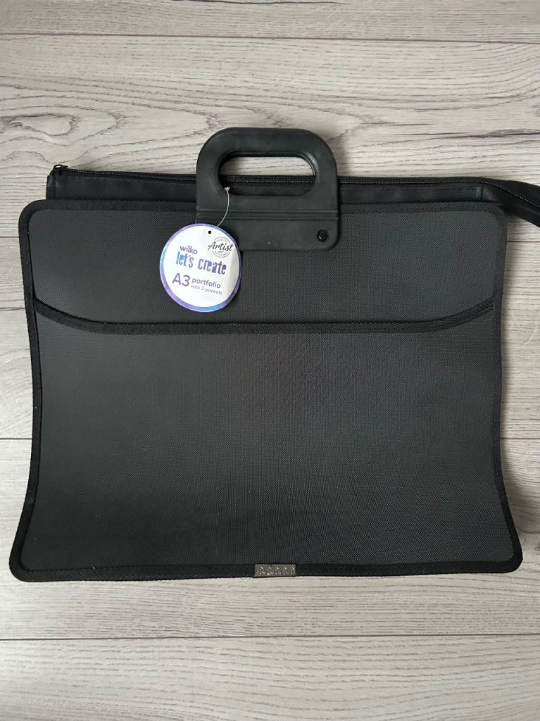 A3 Portfolio with Three Pockets