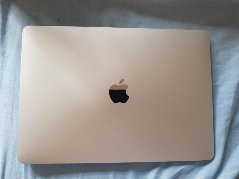 macbook pro a1706 proessor dual core intel core i5 3.1ghz 8g memory intel hd graph