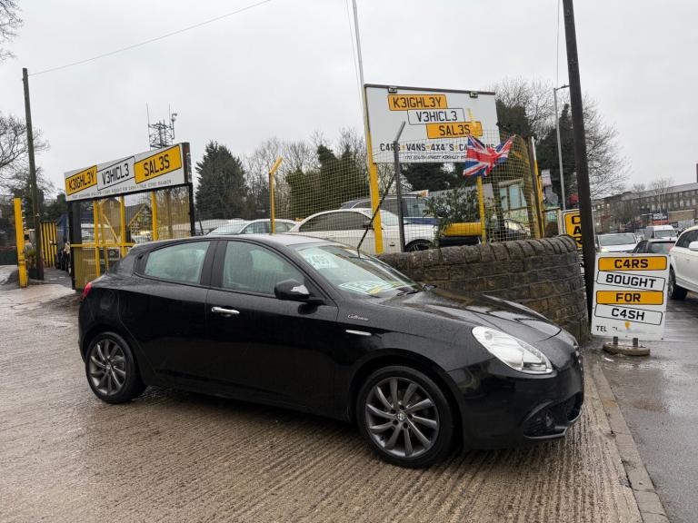 2013 Alfa Romeo Giulietta 1.6 JTDM-2 Collezione 5dr HATCHBACK Diesel Manual