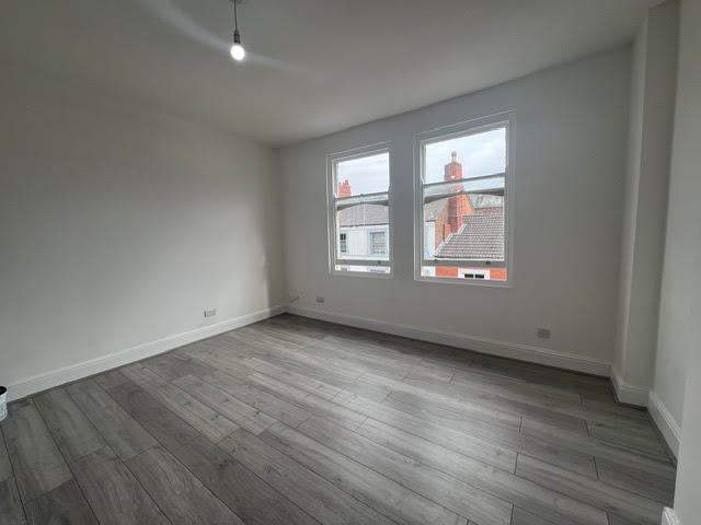 One bedroom unfurnished flat to rent