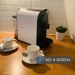 2 bedroom flat in Ridingate House, Canterbury, CT1 (2 bed) (#2658534)