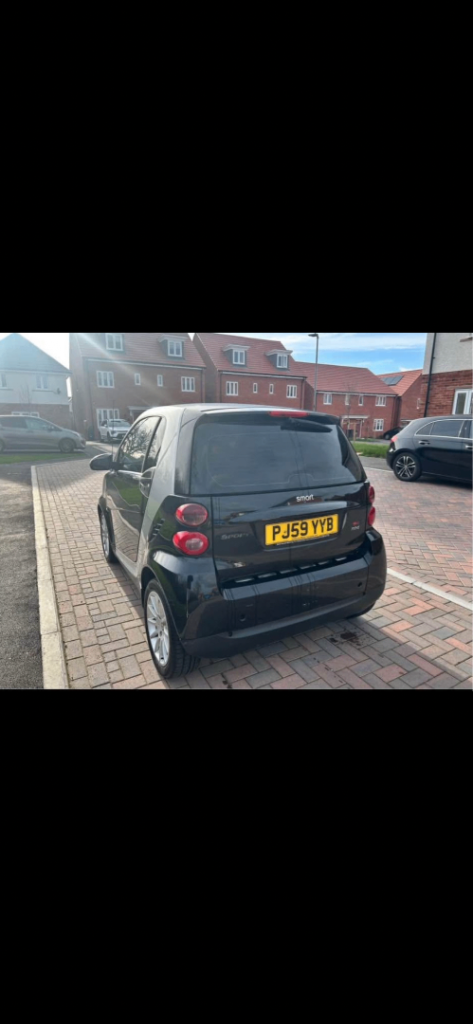 Smart car 1.0 auto ulez free £20 year tax 