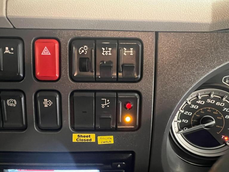 2018 DAF TRUCKS LF LF 280 FA 18T Wilcox Tipper NA DIESEL Automatic