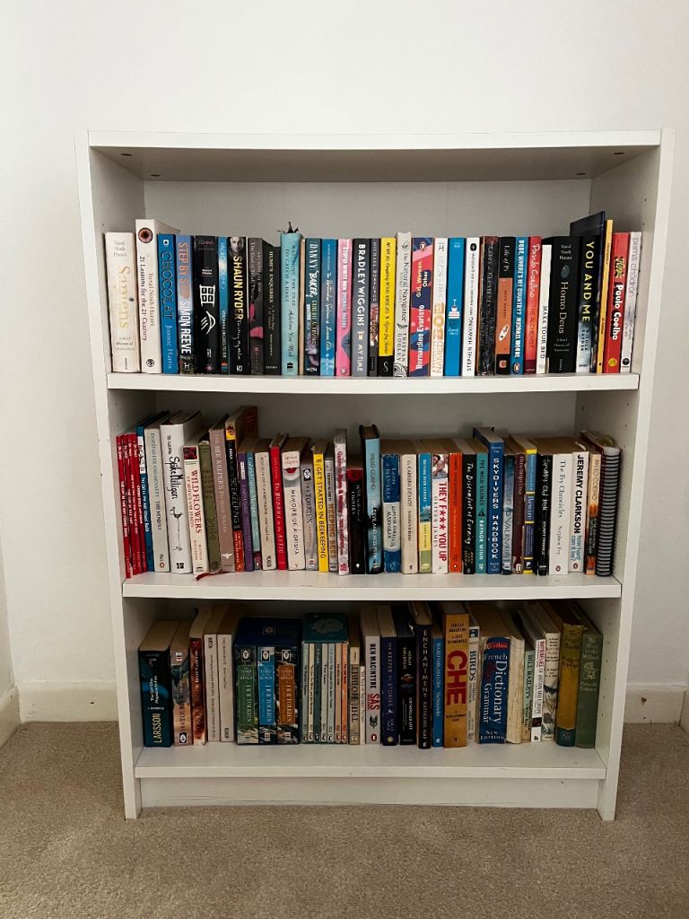 2x book shelf 