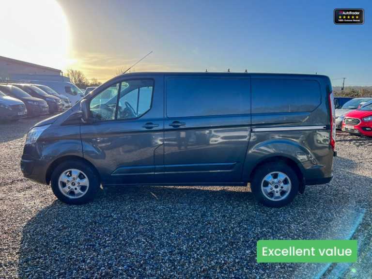 2018 Ford Transit Custom SWB L1H1  Limited 290 Air Con Alloys Camera Nav Sensors EURO 6 NO VAT Pa...