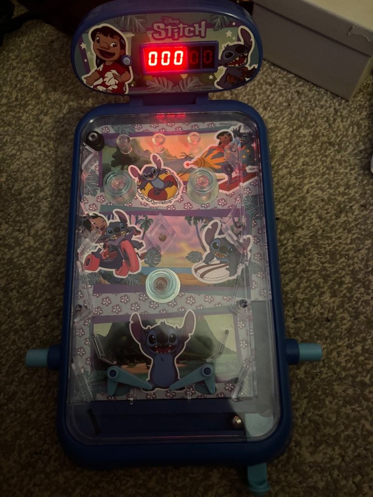 Small stitch pinball machine 