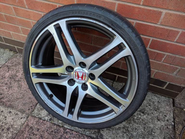 Honda Civic FN2 Rage Alloy Wheel