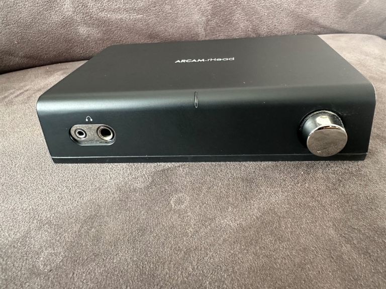 ARCAM rHead headphone amp