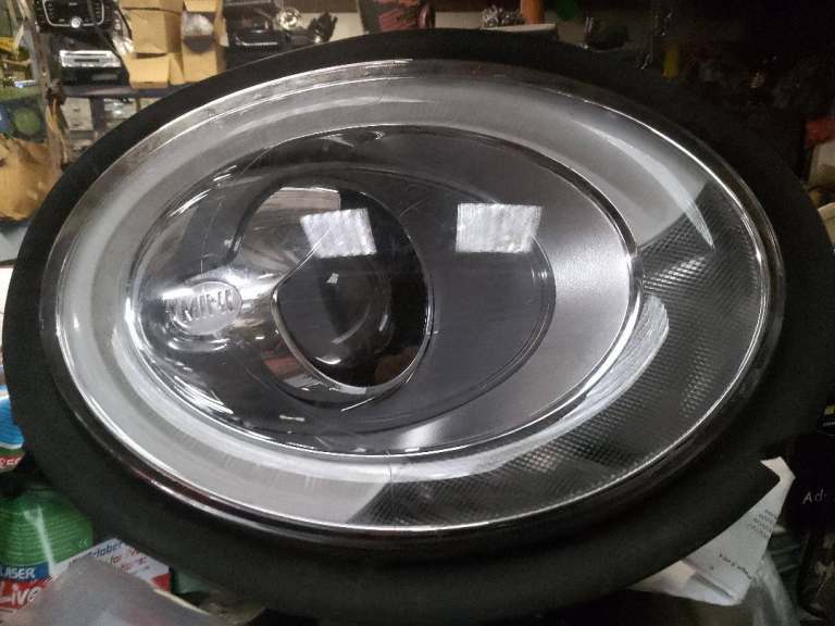 PAIR OF F56 ZENON HEADLAMPS ALL BRACKETS INTACT 4722227 & 4722228