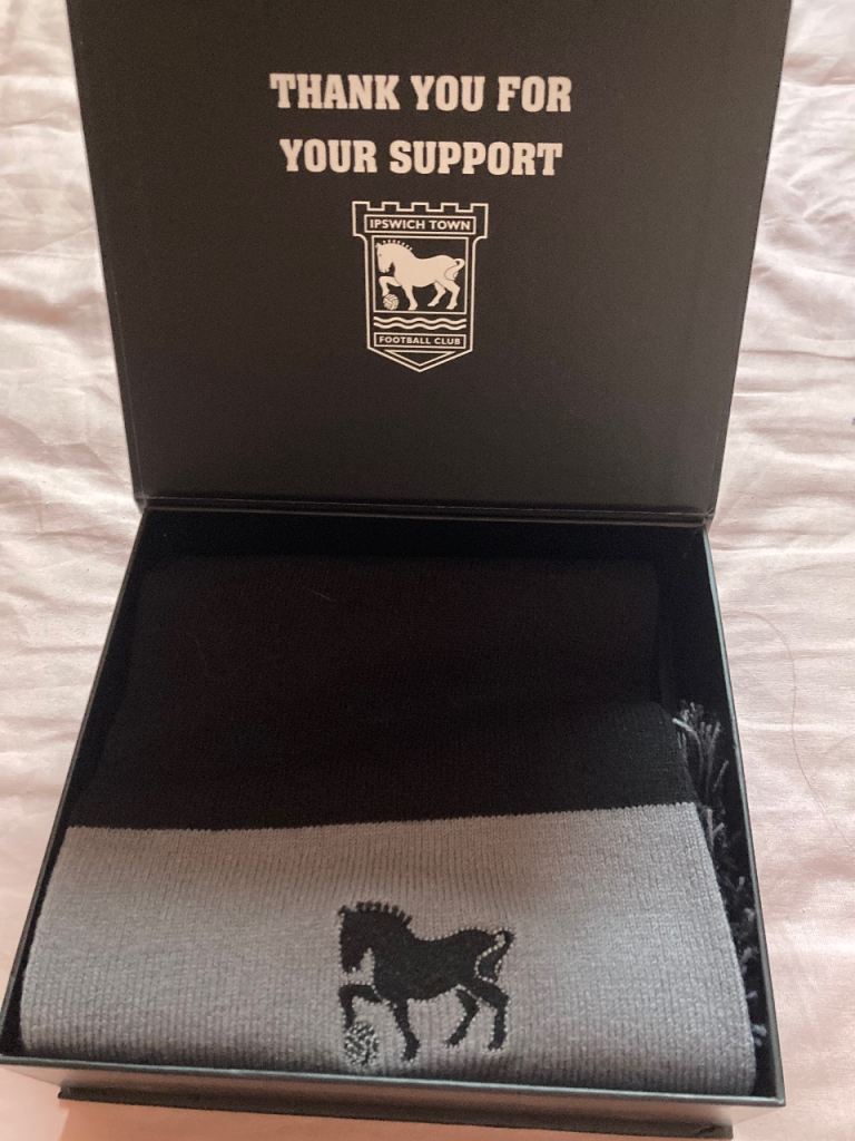 Ipswich Town football club scarf 