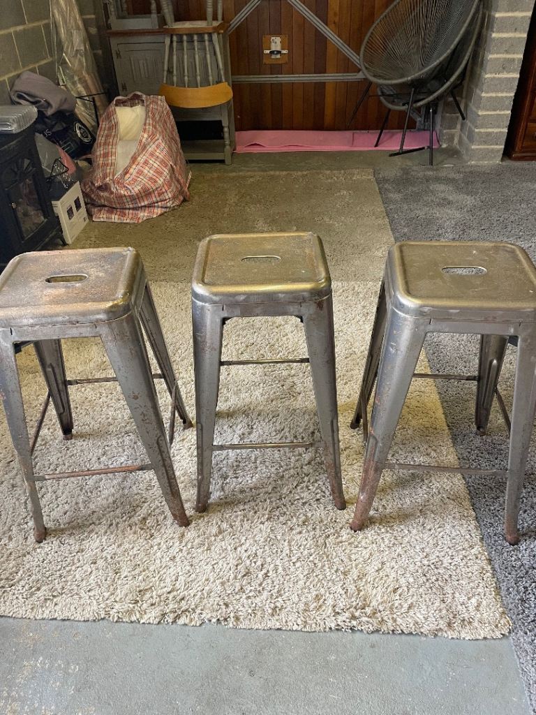 Metal bar stools 