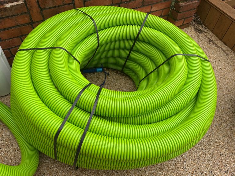 Ubbink Air Excellent AE48C Semi-Rigid 90/75mm Outside/Inside Diameter Duct 50m