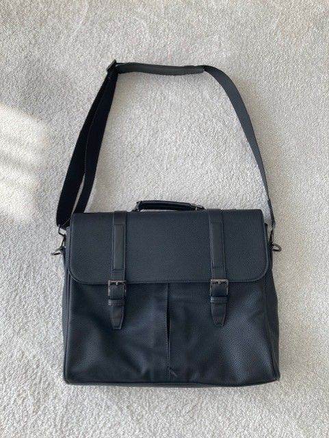 image for Black messenger/laptop shoulder bag