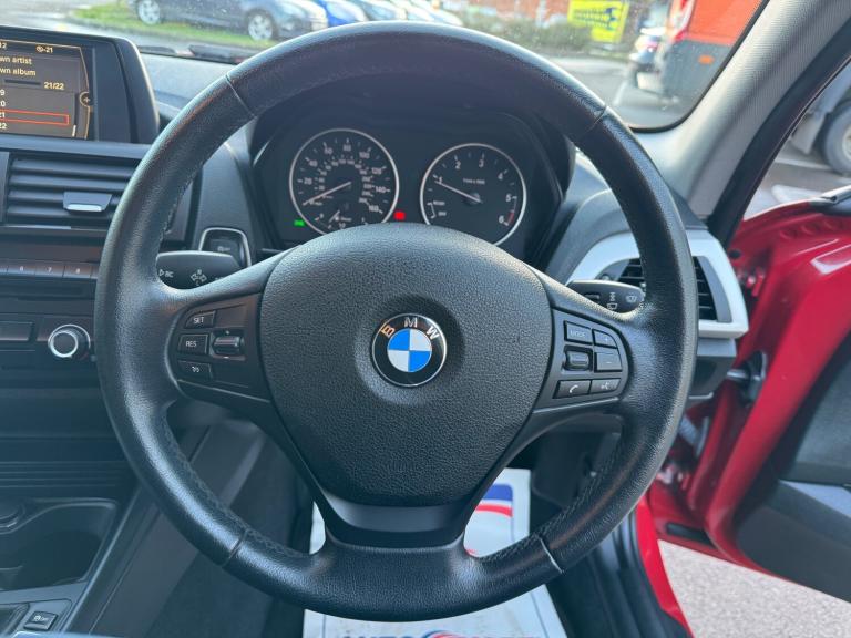 2013 BMW 1 Series 116d EfficientDynamics 5dr HATCHBACK Diesel Manual