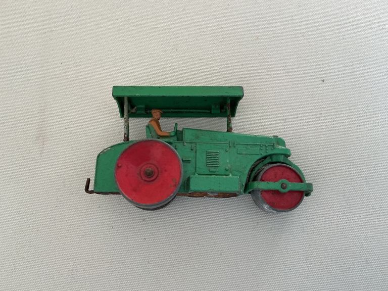 DINKY TOY