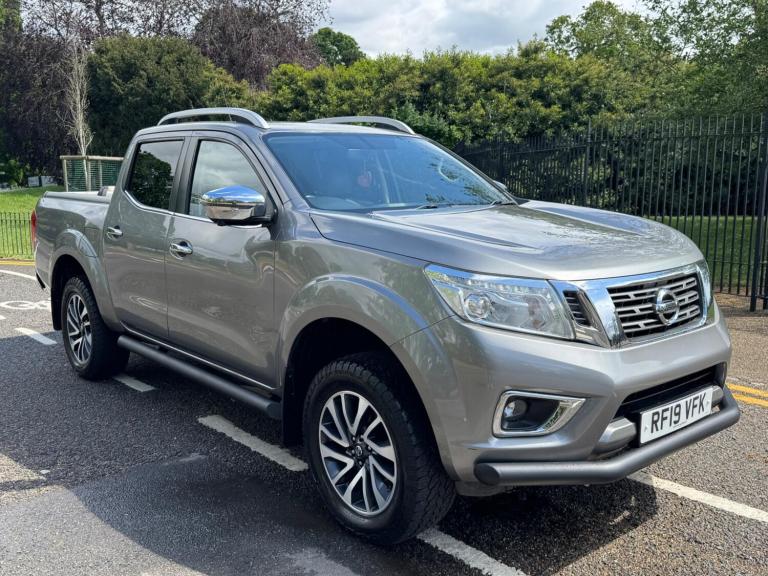 2019 Nissan Navara Double Cab Pick Up Tekna 2.3dCi 190 4WD PICK UP DIESEL Manual