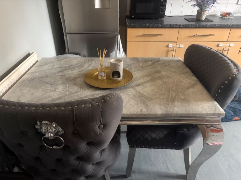 Stylish marble gray dinning table 