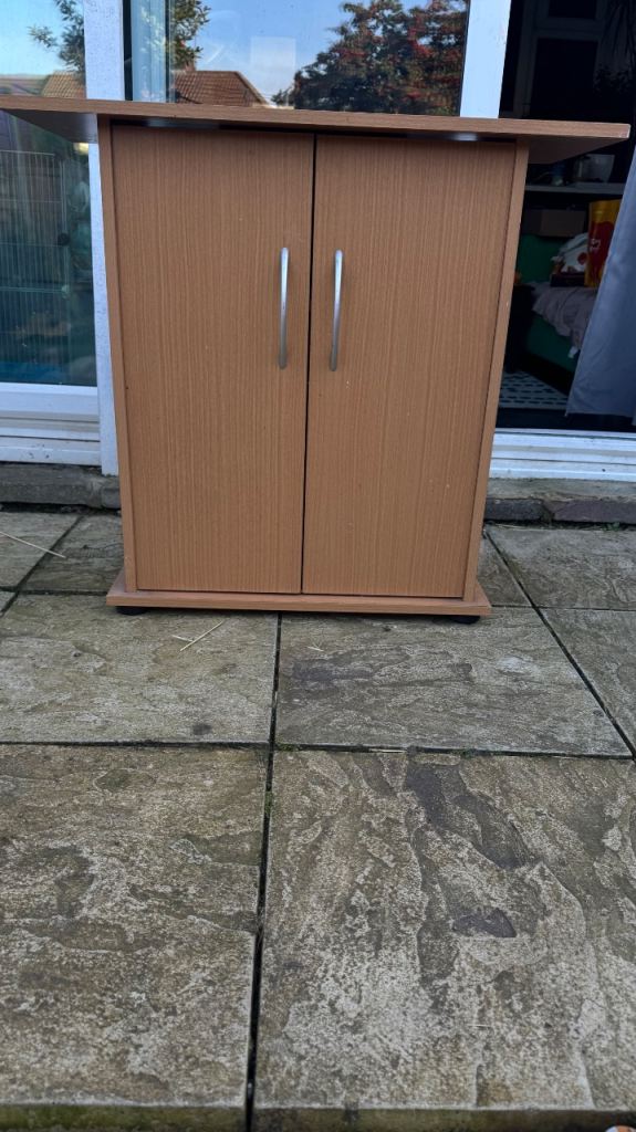 Jewel Fish tank stand