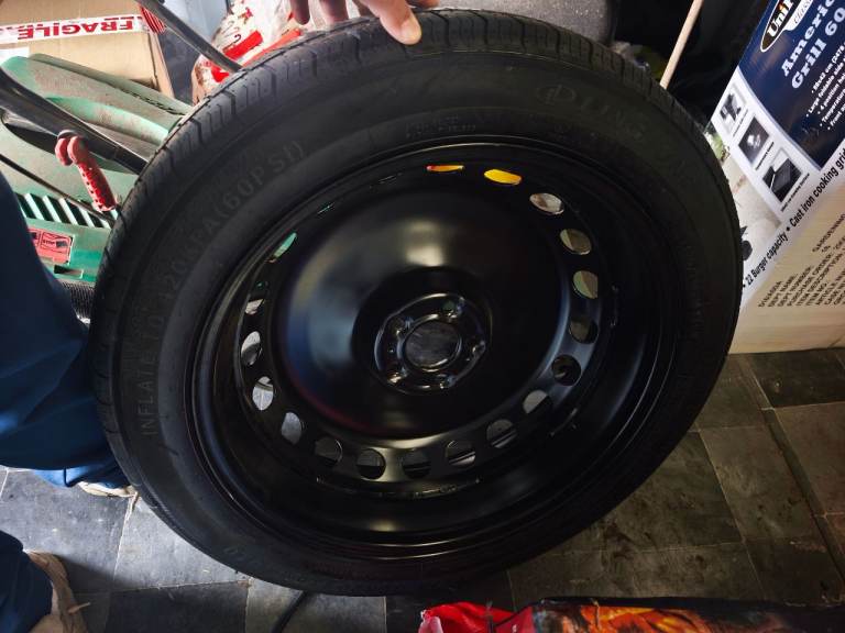 spare wheel 