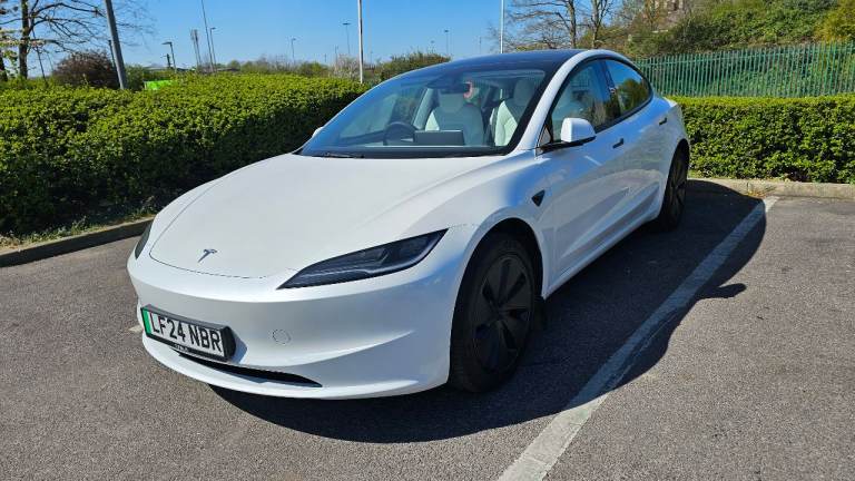 Tesla, MODEL 3, Saloon, 2024, Other, 1 (cc), 4 doors